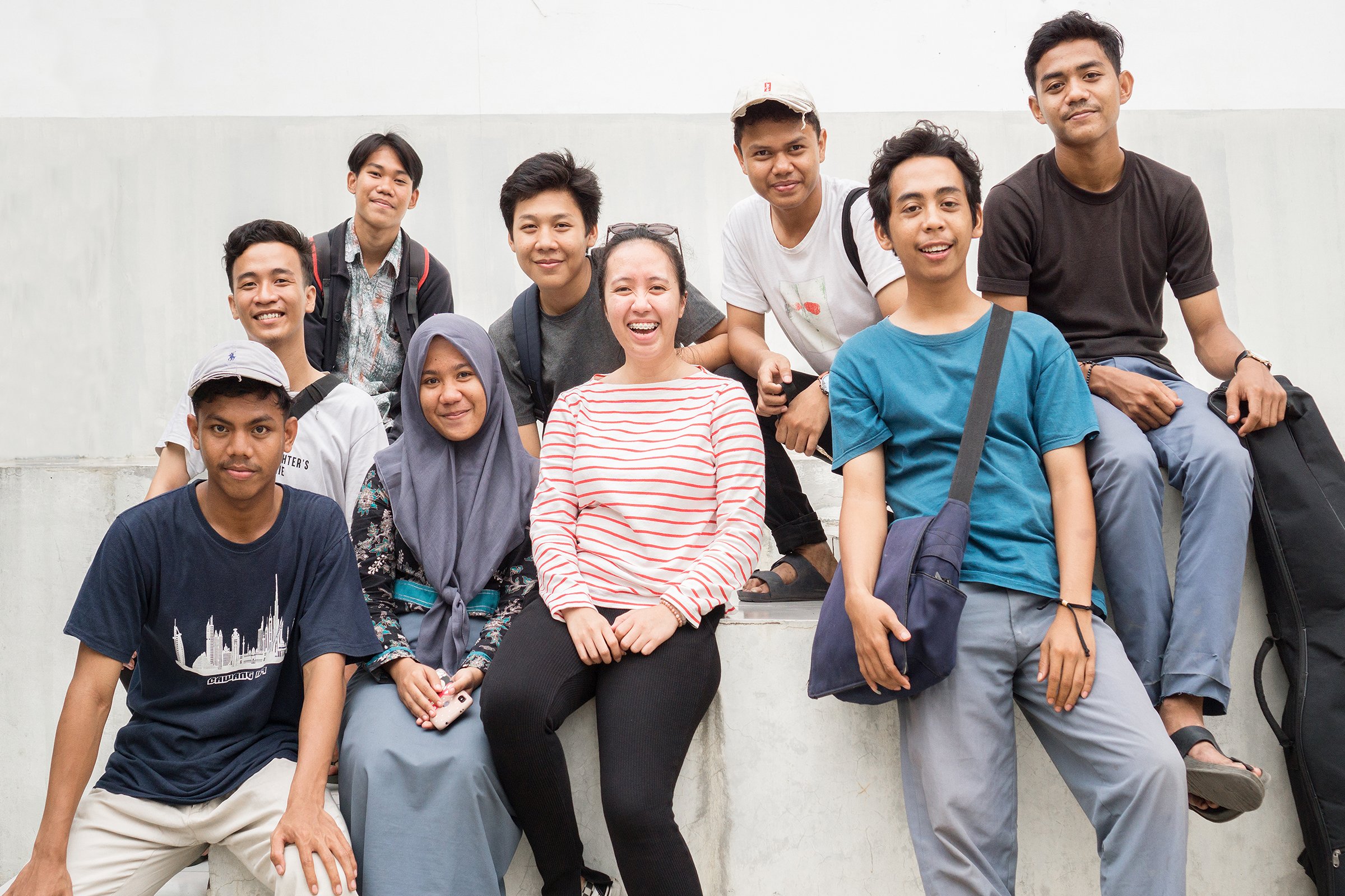 Through her hobbies and profession, Dela managed to spread benefits to others and gain a meaningful life experience.